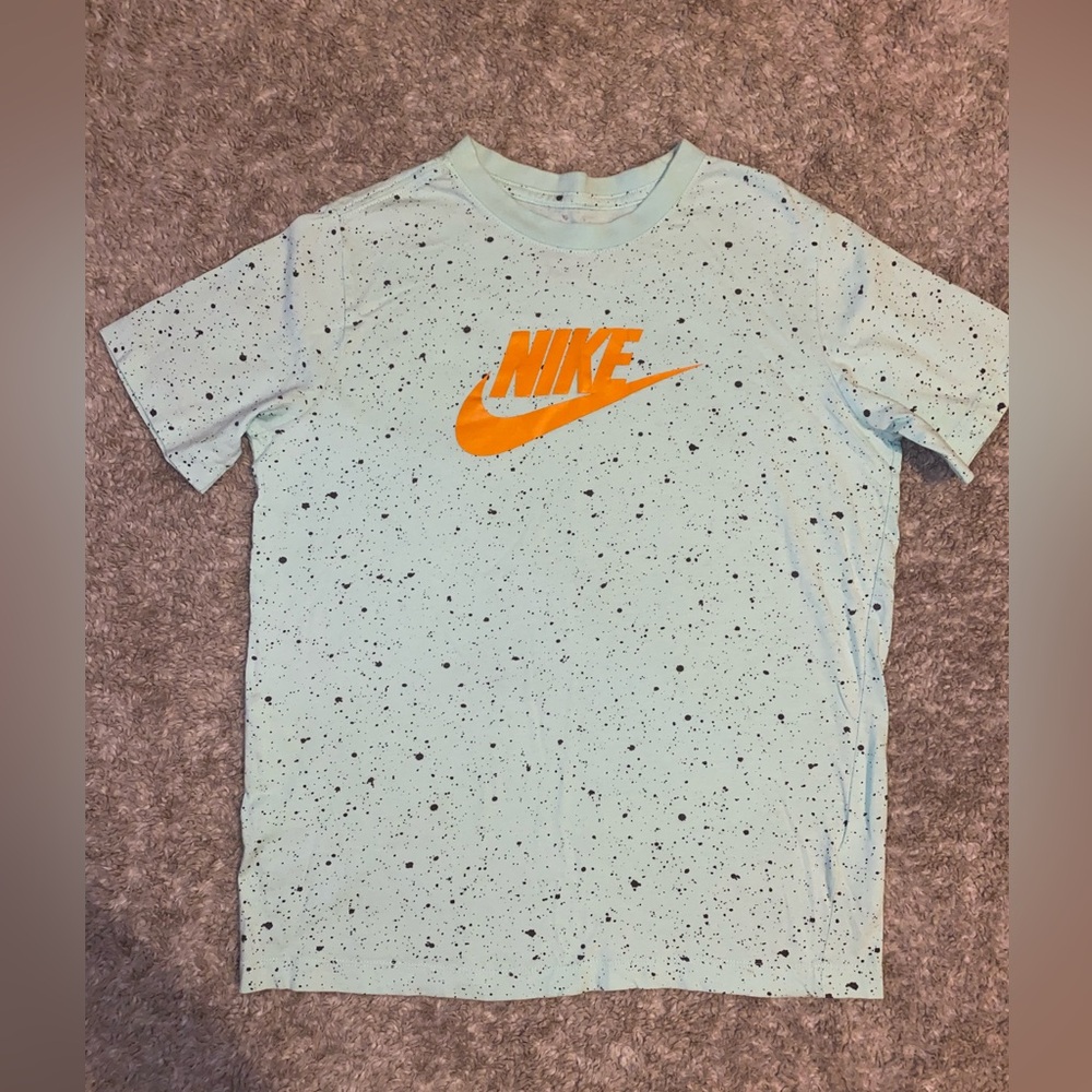 Boys Nike Tee- XL